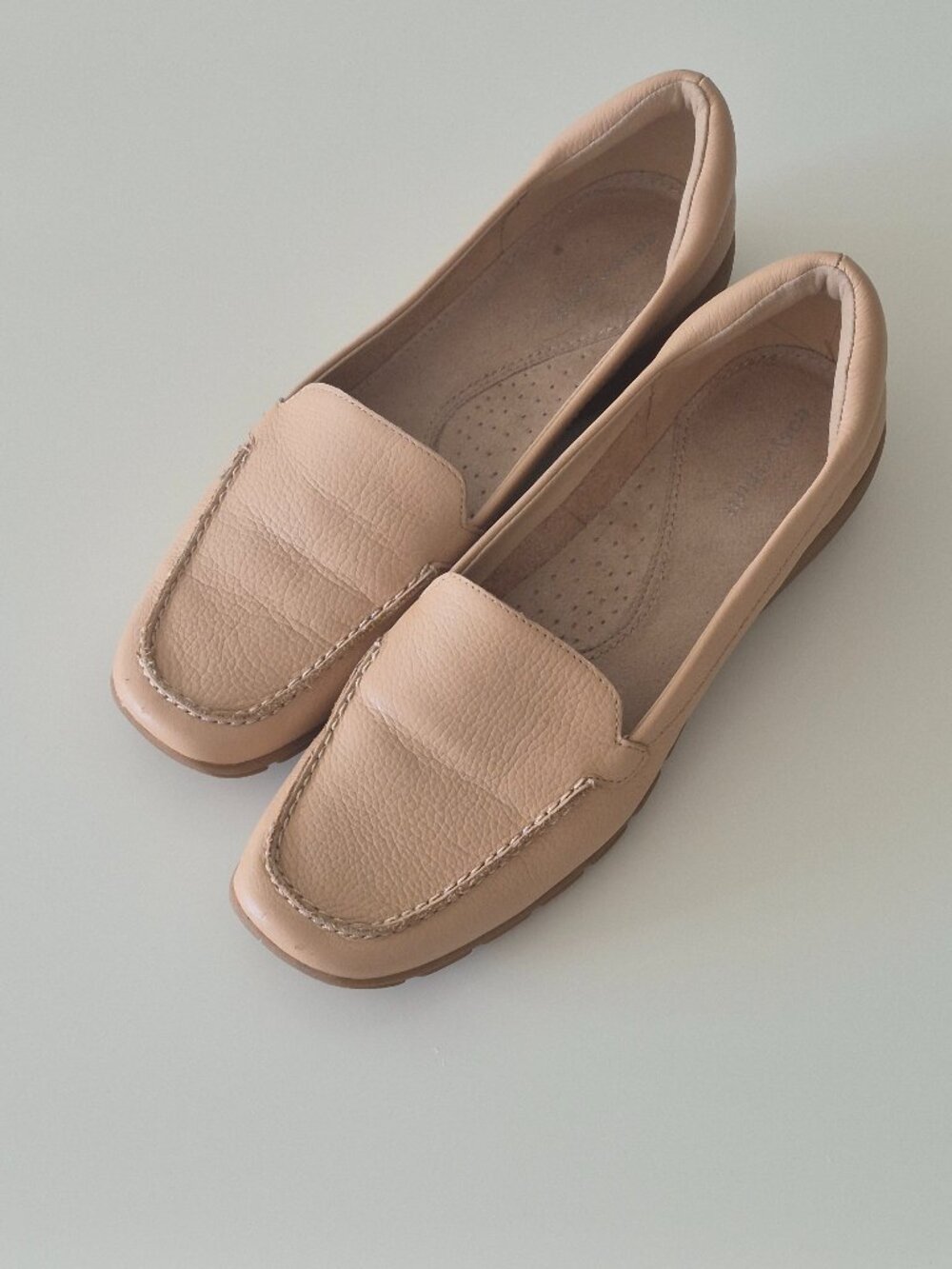 Easy Spirit Abide 8 Women’s 8N Blush Leather Loafers SEABIDE8 Narrow